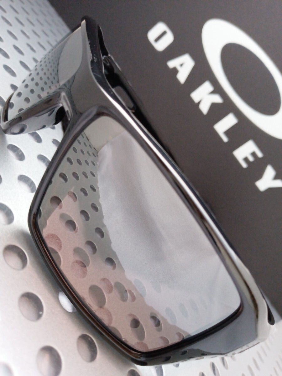 偏光！アイパッチ２☆ポリッシュドブラック【OAKLEY】EYEPATCH 2　オークリー　POLARIZED　サングラス_画像1