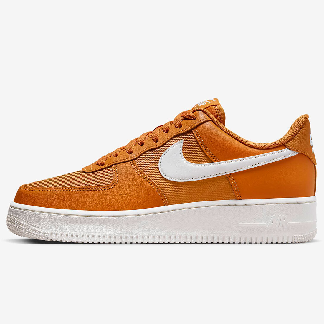 ナイキ 28.5cm エア フォース 1 ‘07 LV8 オレンジ ホワイト 税込定価14300円 NIKE AIR FORCE 1 07 LV8 NOS メンズスニーカー 天然皮革の画像4