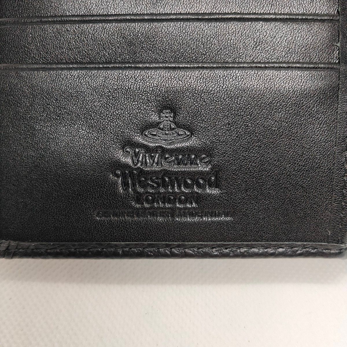 [新品未使用]Vivienne Westwood 二つ折り財布　黒