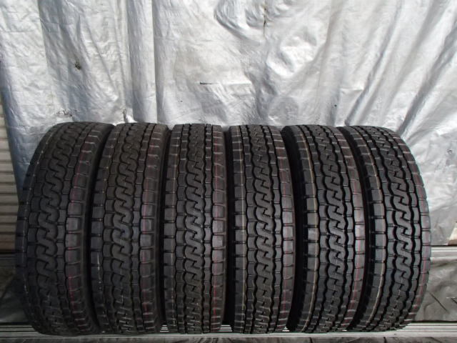 UT1645-ブリヂストン M810 235/70R22.5 138/135J 未使用 6本セット オールシーズンタイヤ 2015年製