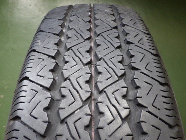 215/70R17.5 118/116N ブリヂストン RIB 265 中古 4本セット サマータイヤ 2020年製 L17274の画像4