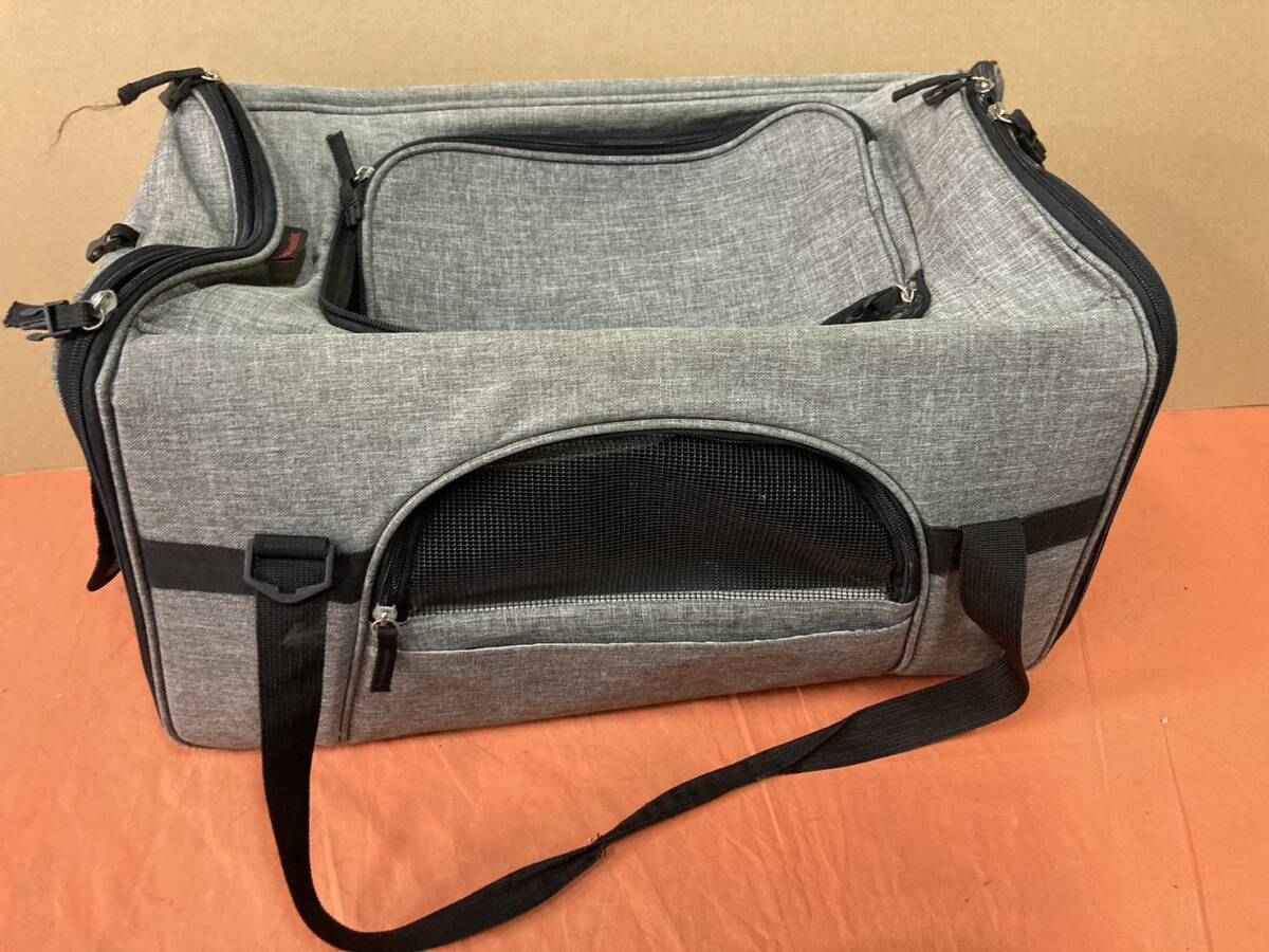 [ used ] Osaka pickup welcome pet carry bag gray cat dog carry bag pet carry bag tote bag soft case [KTC2F052]