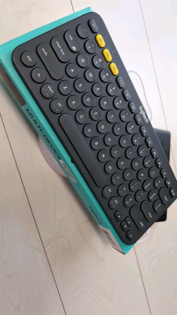 USワイヤレスキーボード/Logitech K380 Multi-Device ロジクールPC,スマホ, Bluetooth美品
