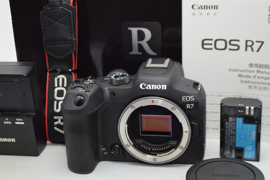 美品★Canon キヤノン EOS R7 ボディ★元箱付_画像1