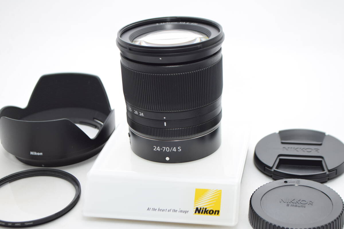 美品★Nikon ニコン NIKKOR Z 24-70mm F4 S★おまけ付・レンズフード付