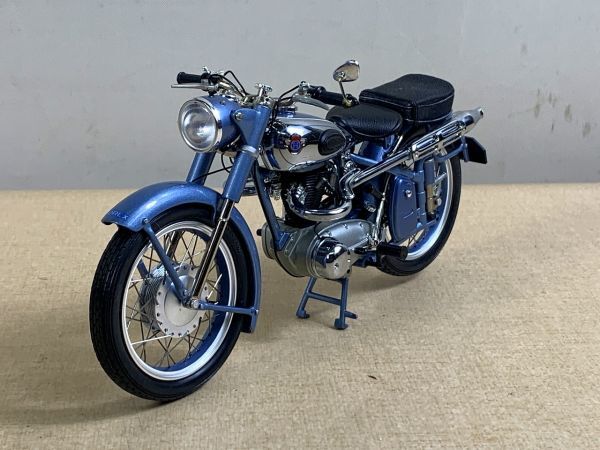 ◆FR17 バイク 模型 HOREX REGINA GELANDEVA RIANTE シュコー 1/10スケール　コレクション　置物　オートバイ◆T_画像1