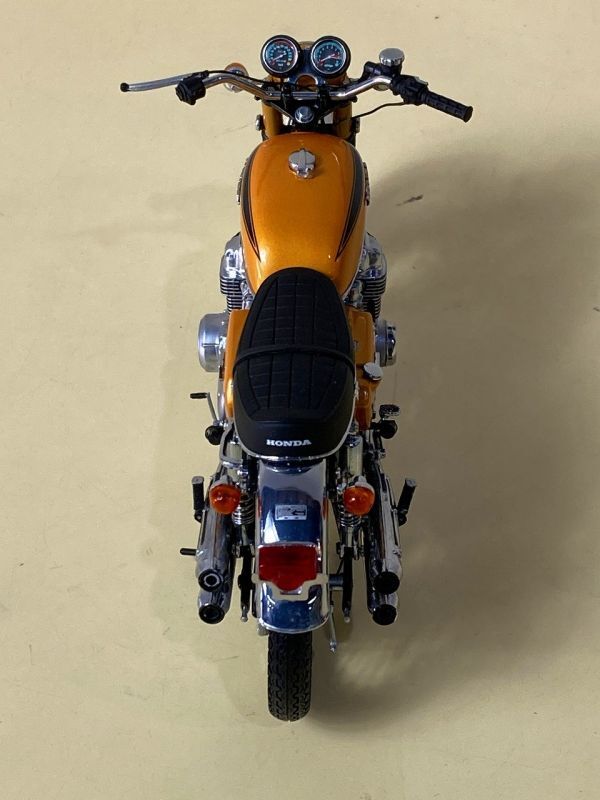 ◆FR11 バイク 模型 ホンダ CB 750 MINICHAMPS 1/12スケール　コレクション　置物　オートバイ◆T_画像3