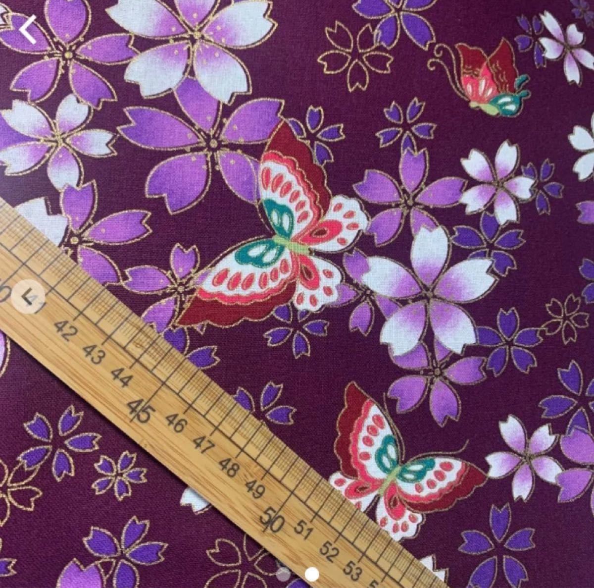 専用生地 ハギレ 和柄 桜と蝶 花柄 60cm 金糸プリント 紫色