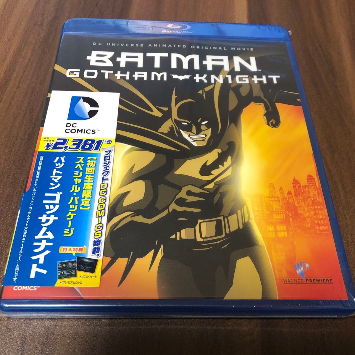BD バットマン ゴッサムナイト 初回生産限定スペシャルパッケージ (Blu-ray Disc) [ワーナーブラザース]