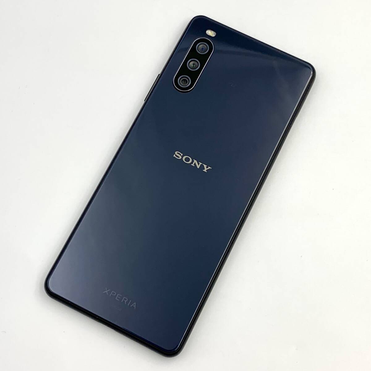 【中古】au Xperia 10 III 6GB/128GB SOG04 ブラック 判定〇 / SIMフリー SIMロック解除済み_画像3