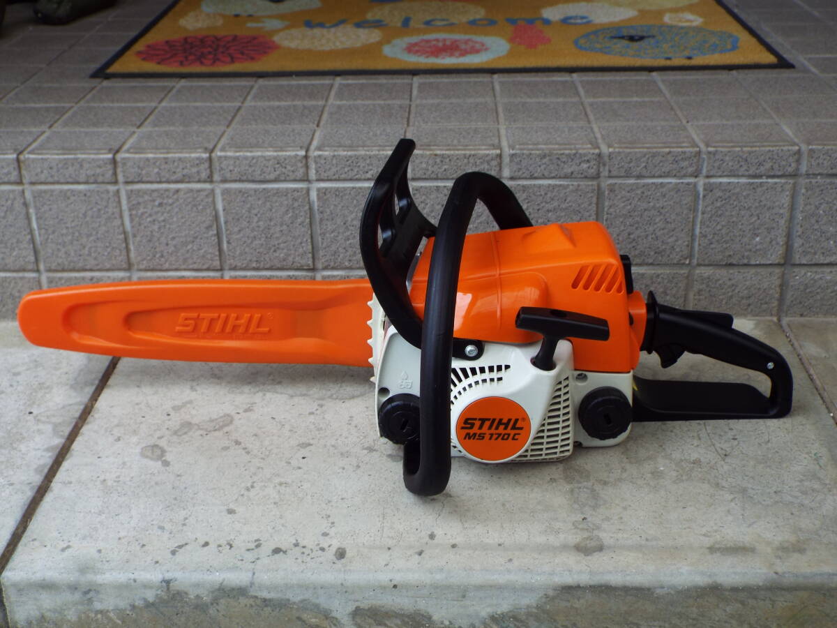 ◎スチール STIHL エンジンチェンソー　MS170C ガイドバー300mm_画像1