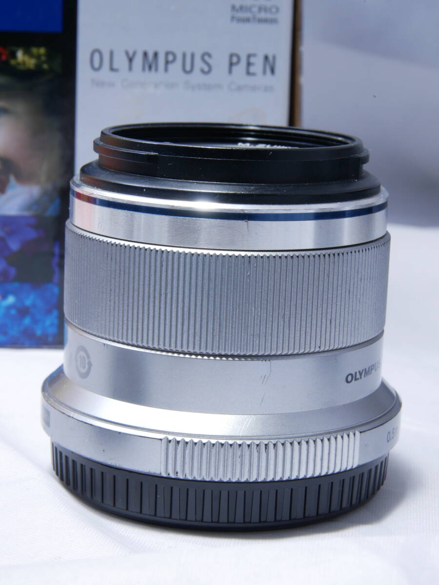 元箱付き！OLYMPUS 単焦点レンズ M.ZUIKO DIGITAL 45mm F1.8 _画像4
