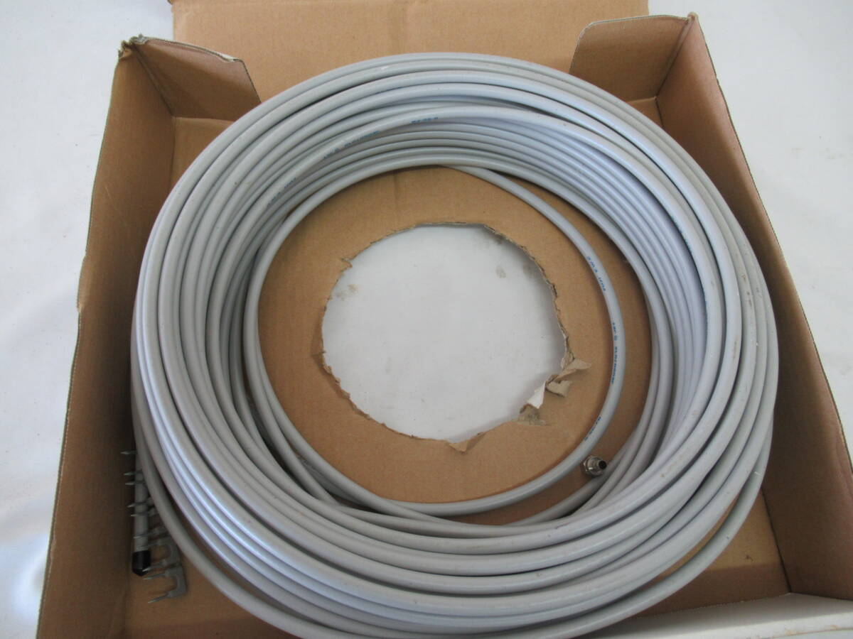 H03033 Fuji electric wire satellite broadcasting reception for coaxial cable S-5C-FB gray use item?
