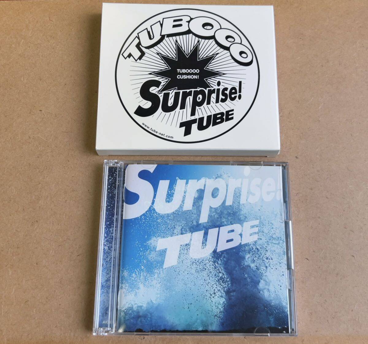 送料無料☆TUBE『Surprise!』初回限定盤CD＋DVD☆美品☆アルバム☆339_画像2