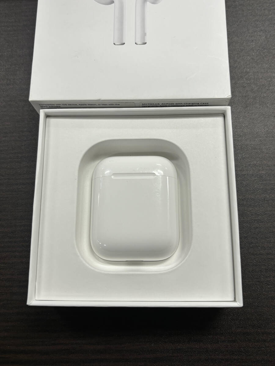 52S　【中古品】AirPods　MV7N2J/A　A2032 A2031 A1602　