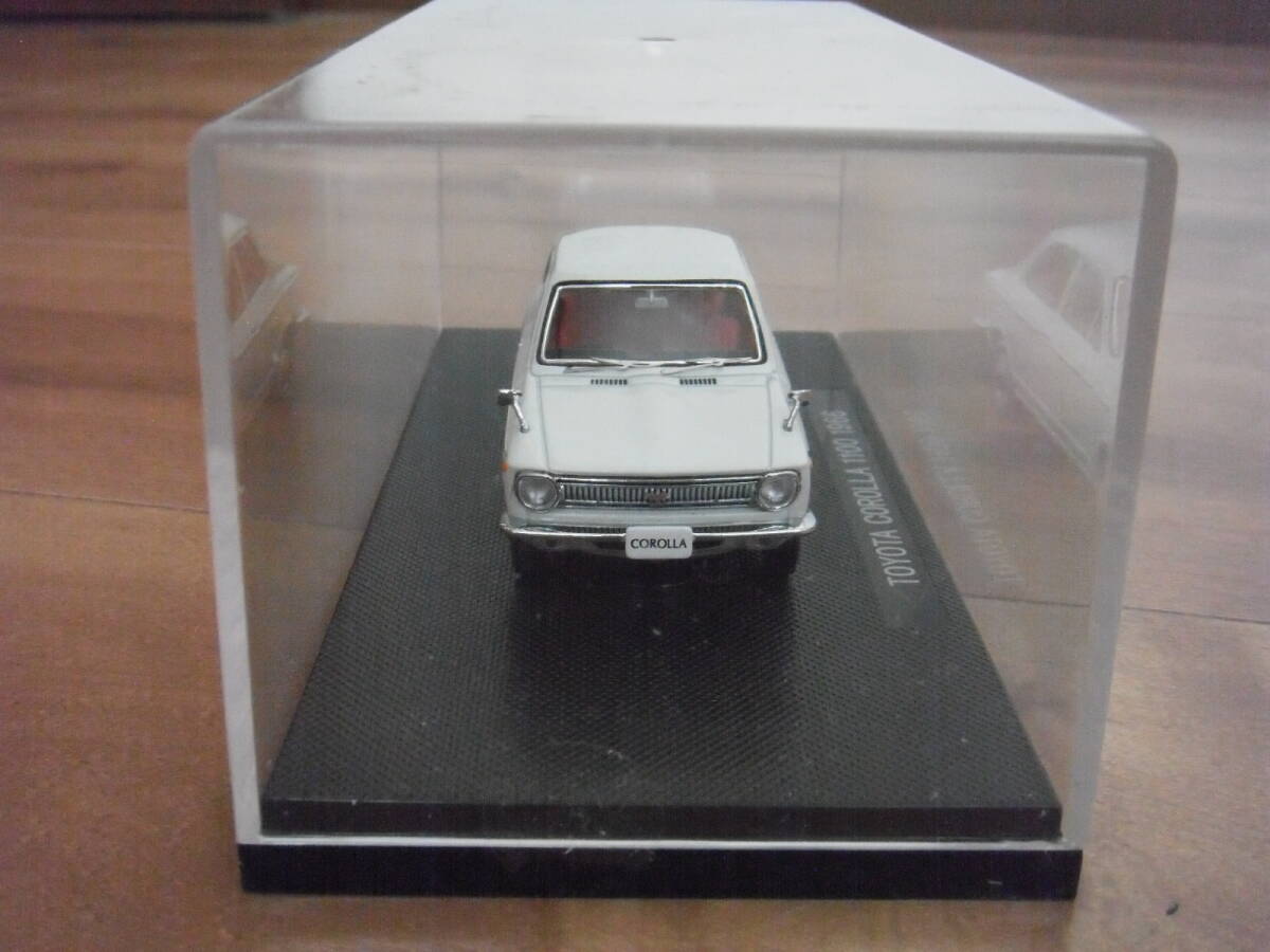 エブロ　トヨタ　カローラ　1100　ミニカー　白　ホワイト　EBBRO　TOYOTA　CARROLA　1966　1/43_画像6