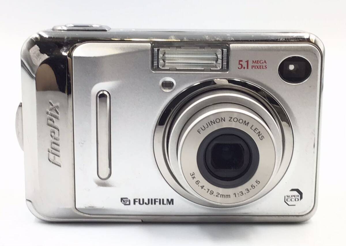 23535 【動作品】 FUJIFILM 富士フイルム FinePix A500 コンパクトデジタルカメラ 電池式_画像2