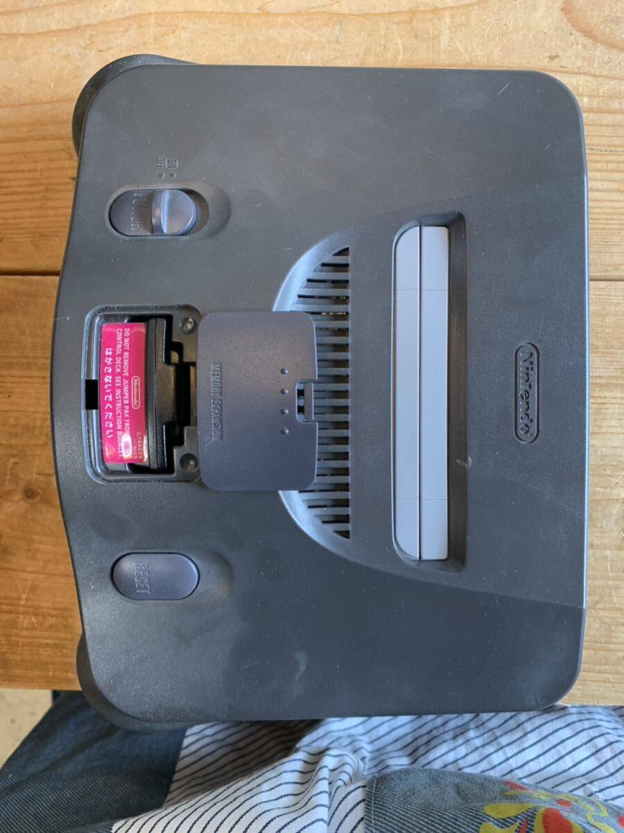 Nintendo 64 本体 コントローラー2個（グレーレッド）ケーブル GBパック NUS-001 NUS-005 NUS-A-PC NUS-S-HA JPN 簡易動作確認済 任天堂_画像2