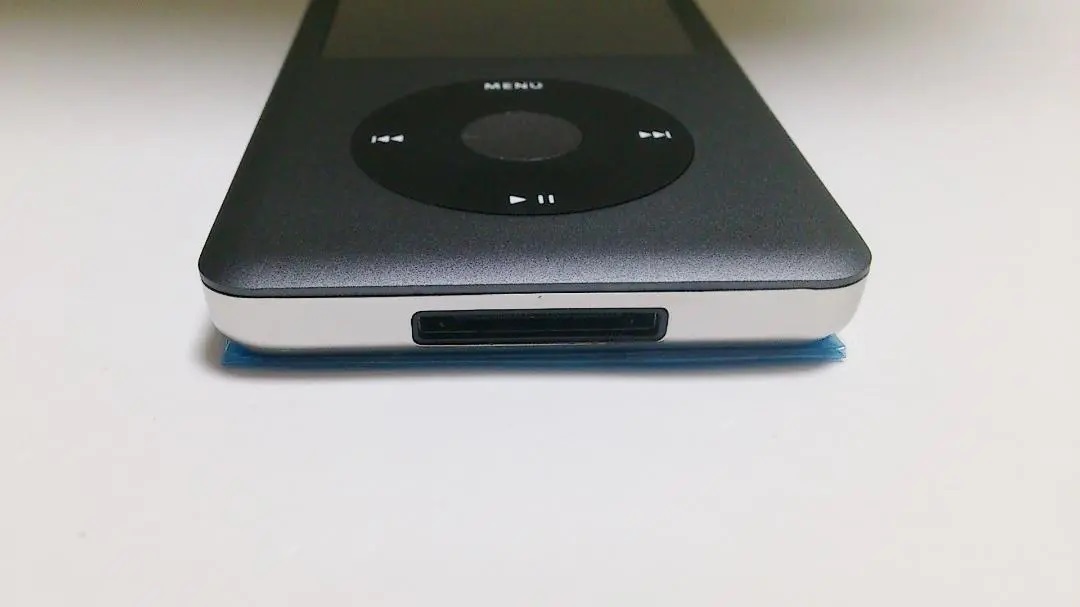 美品 iPod classic (160GB→SSD 512GB 大容量化) グレー (外装一式 バッテリー等 新品) 第7世代 本体