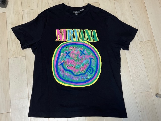H&M × ニルヴァーナ NIRVANA マルチカラー Tシャツ L_画像1
