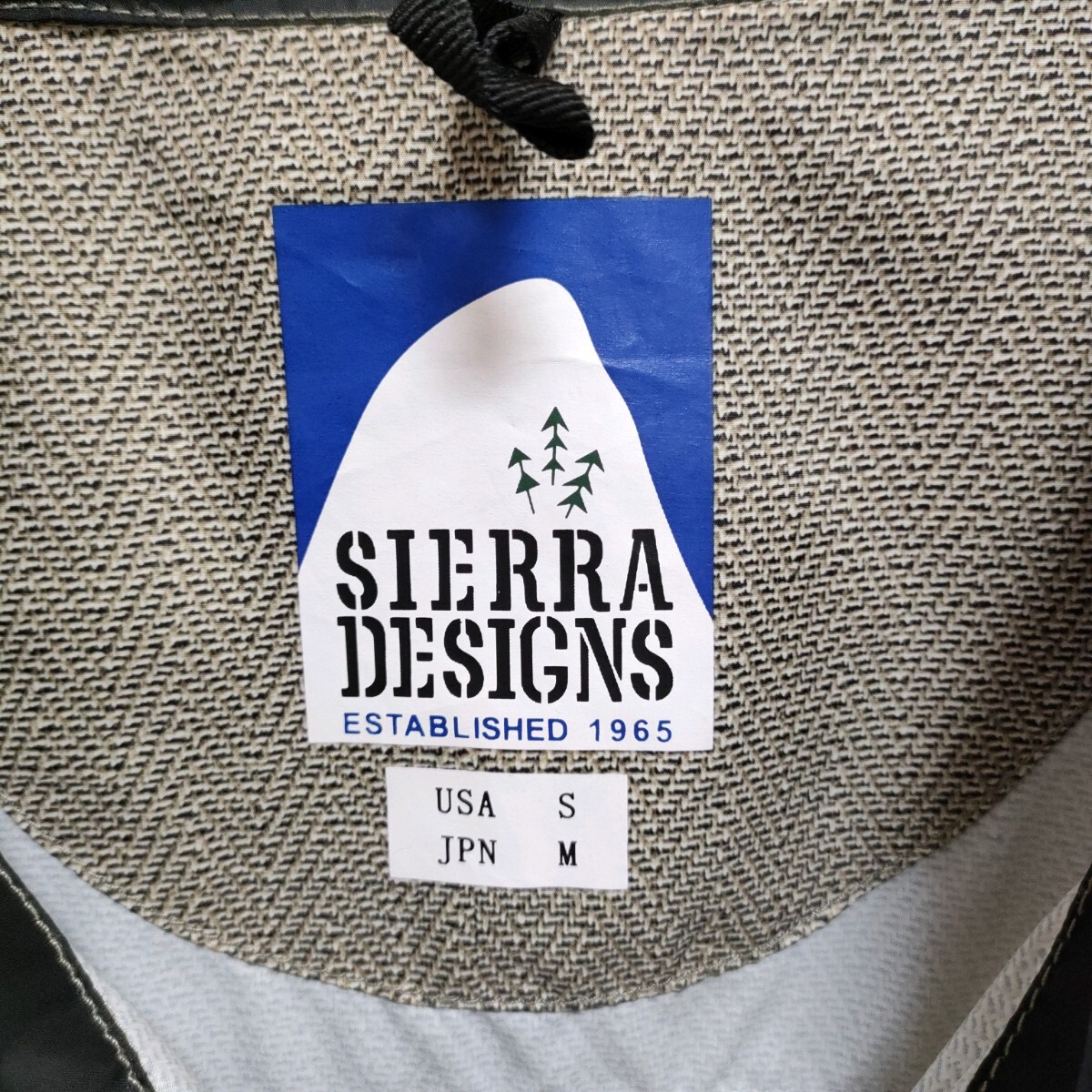 SIERRA DESIGNS( Sierra Design z) nylon jacket M beige (Ma178) sierra design zNo.10976210 # cat pohs shipping!