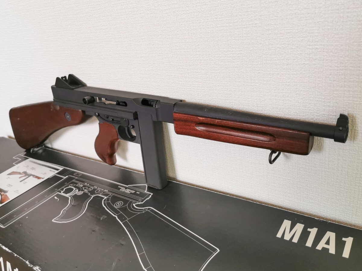 WE トンプソン ガスブロ リアルウッド M1A1 JPバルブ ショートマガジン仕様 ガスブローバック サイバーガン cybergun サブマシンガン GBBの画像5