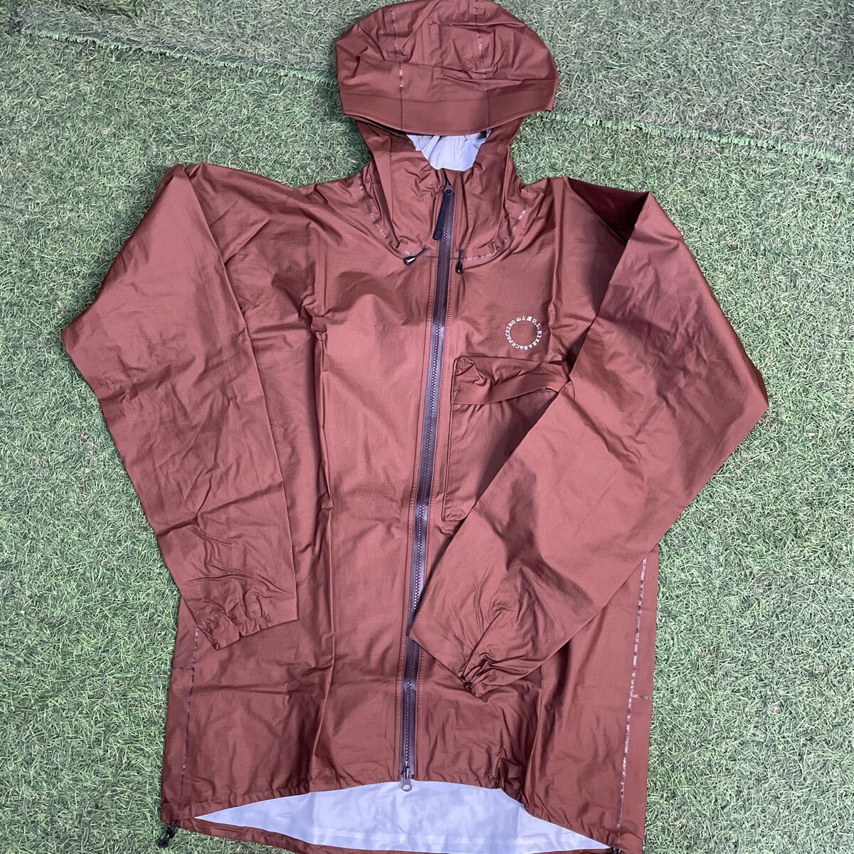 NA131-A61 yamatomichi 山と道 UL All-weather Jacket Friar Brown UNISEX Sサイズ アウトドア ハイキング 未使用 展示品 ウェア_画像2