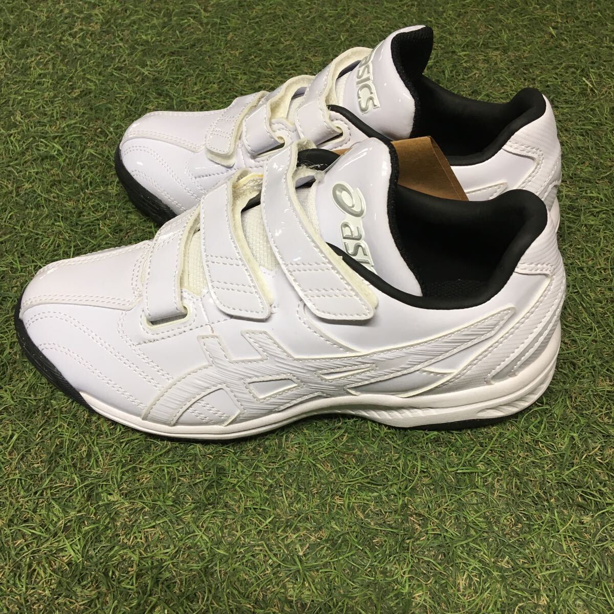 RK651 asics アシックス NEOREVIVE TR 2 1123A015 野球 ソフトボール用 トレーニングシューズ 22.0cm 汚れ有り 未使用 展示品 シューズ_画像3