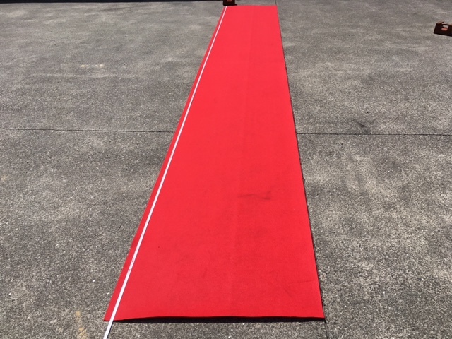 < б/у товар > примерно 900mm×6000mm толщина примерно 2mm дырокол ковровое покрытие красный красный ковровое покрытие 90.6m roll ковровое покрытие Event упаковка защитное полотно транспортировка 