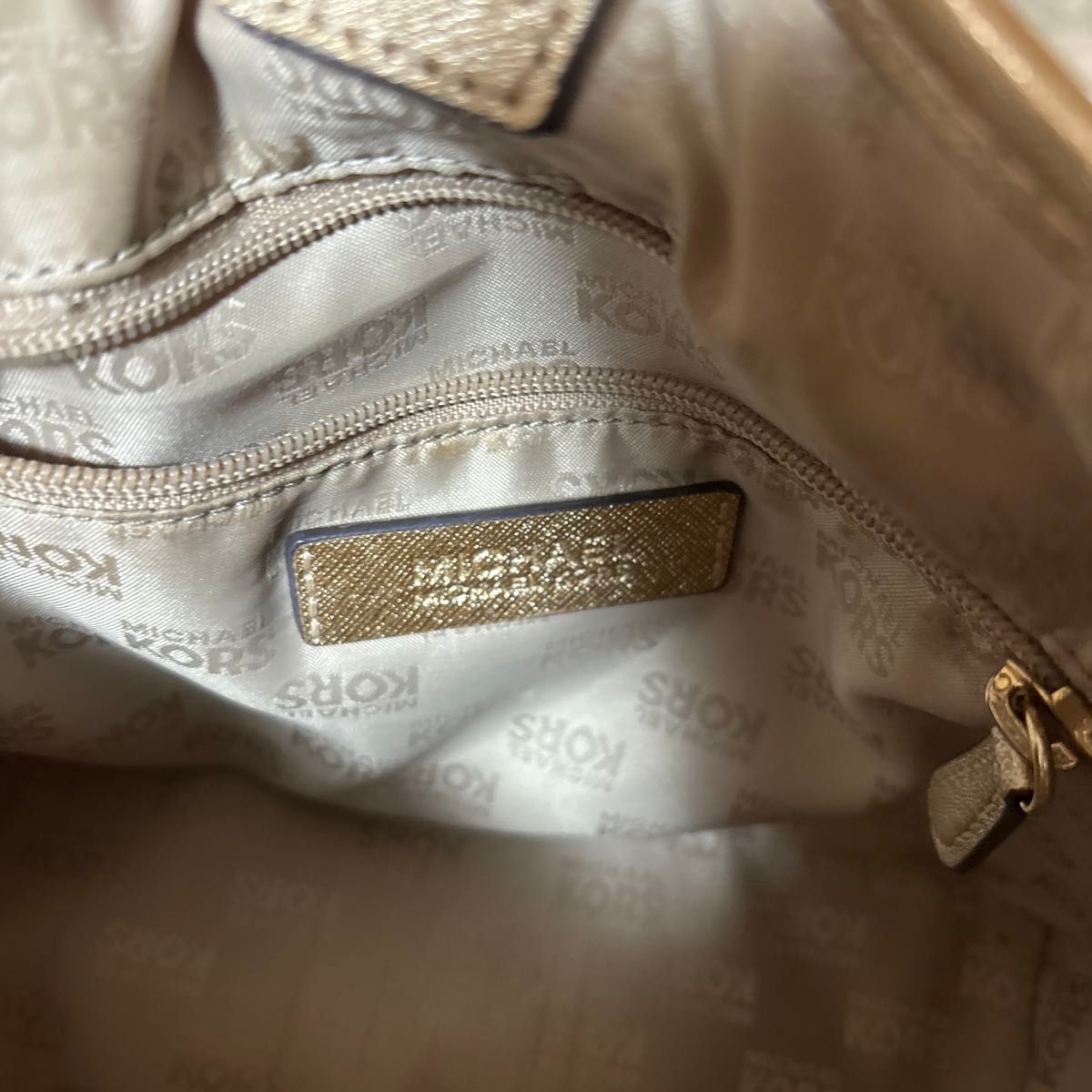 マイケルコース　トートバッグ マイケルコース　ミニトート　ゴールド マイケルコース KORS ミニバッグ MICHAEL