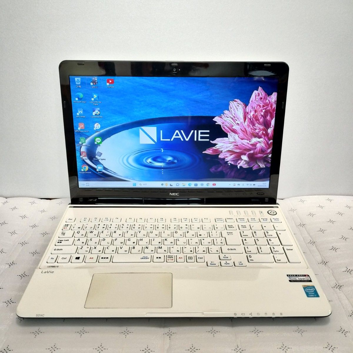 【極上品】Core i7／SSD1000GB／16GB／WPS Office／白／NEC／LAVIE／ノートパソコン／Webカメラ