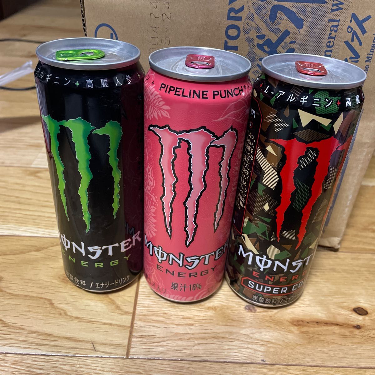 アサヒ飲料 モンスターエナジー 355ml 飲み比べ　6本　　モンスター、パイプラインパンチ、スーパーコーラ各2本