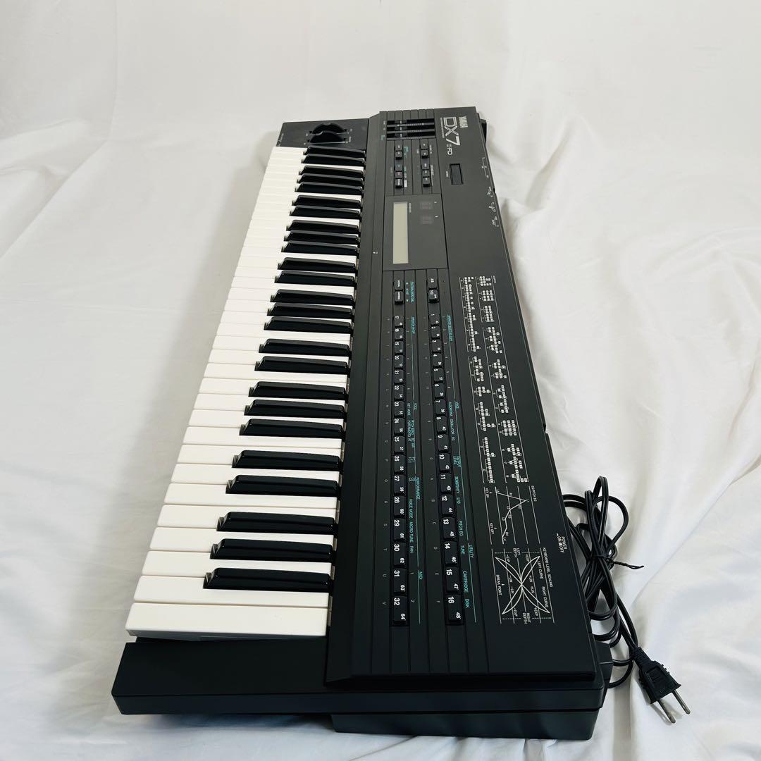 【動作品】YAMAHA ヤマハ　DX7II-FD シンセサイザー　付属品多数　全国送料無料_画像5