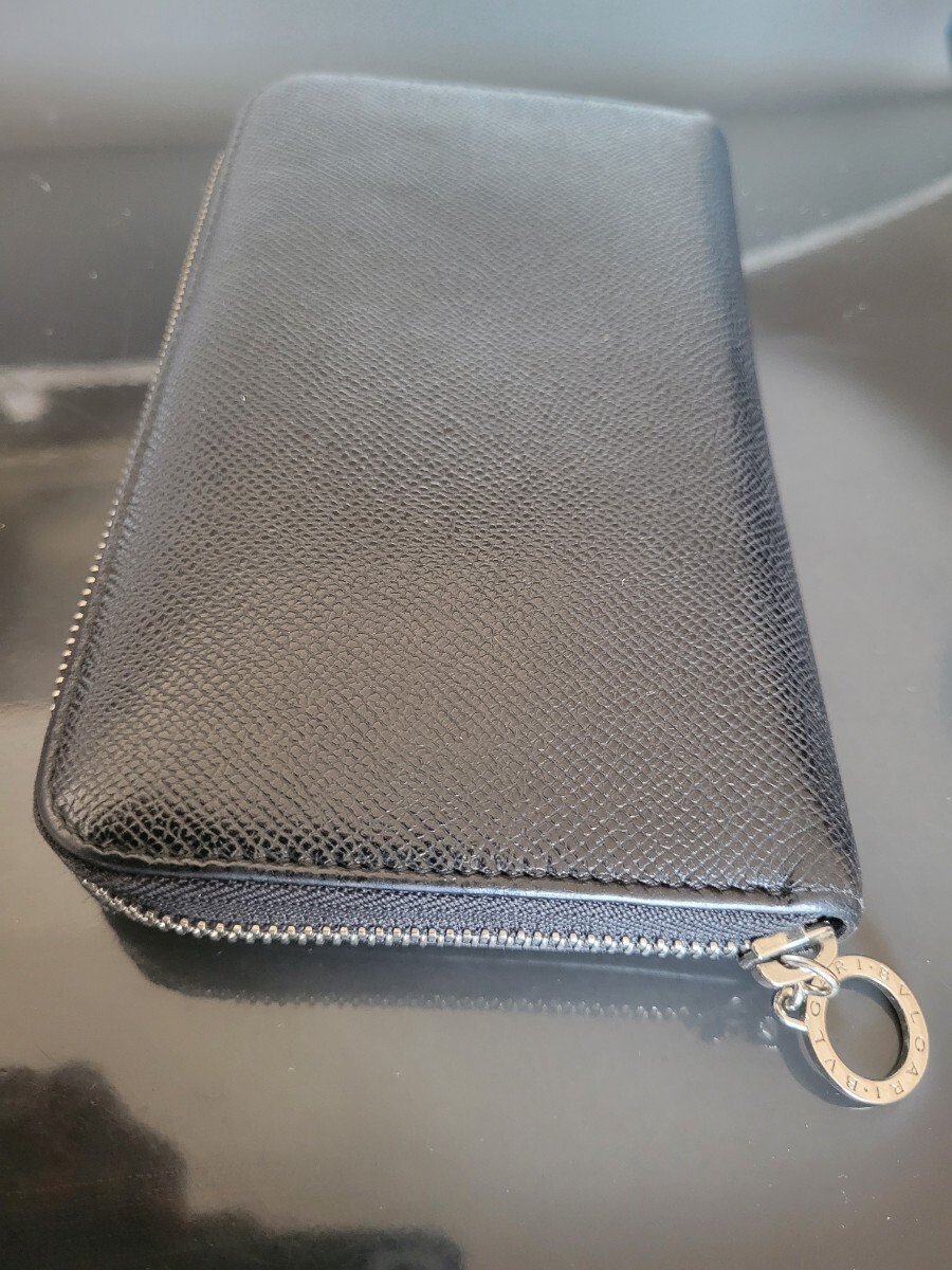 1円 BVLGARI 美品 ラウンドジップ 長財布 ブルガリ レザー_画像2