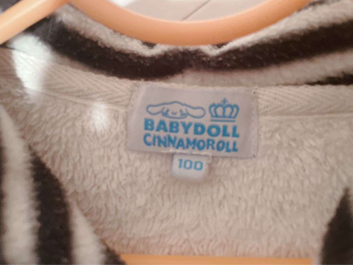 baby doll ベビードール　シナモンパーカー　サンリオ　100cm ジップアップパーカー ジップアップ キッズ