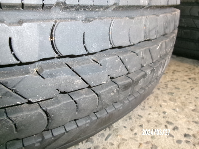 普通タイヤ　ダンロップ　205/75R16　113/111L　6本_画像4