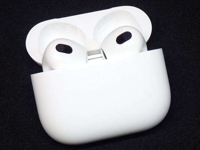 3305B[A]■正規品■Apple Airpods エアーポッツ エアポッツ 第3世代/A2564・A2565・A2566/ワイヤレスイヤホン_画像1