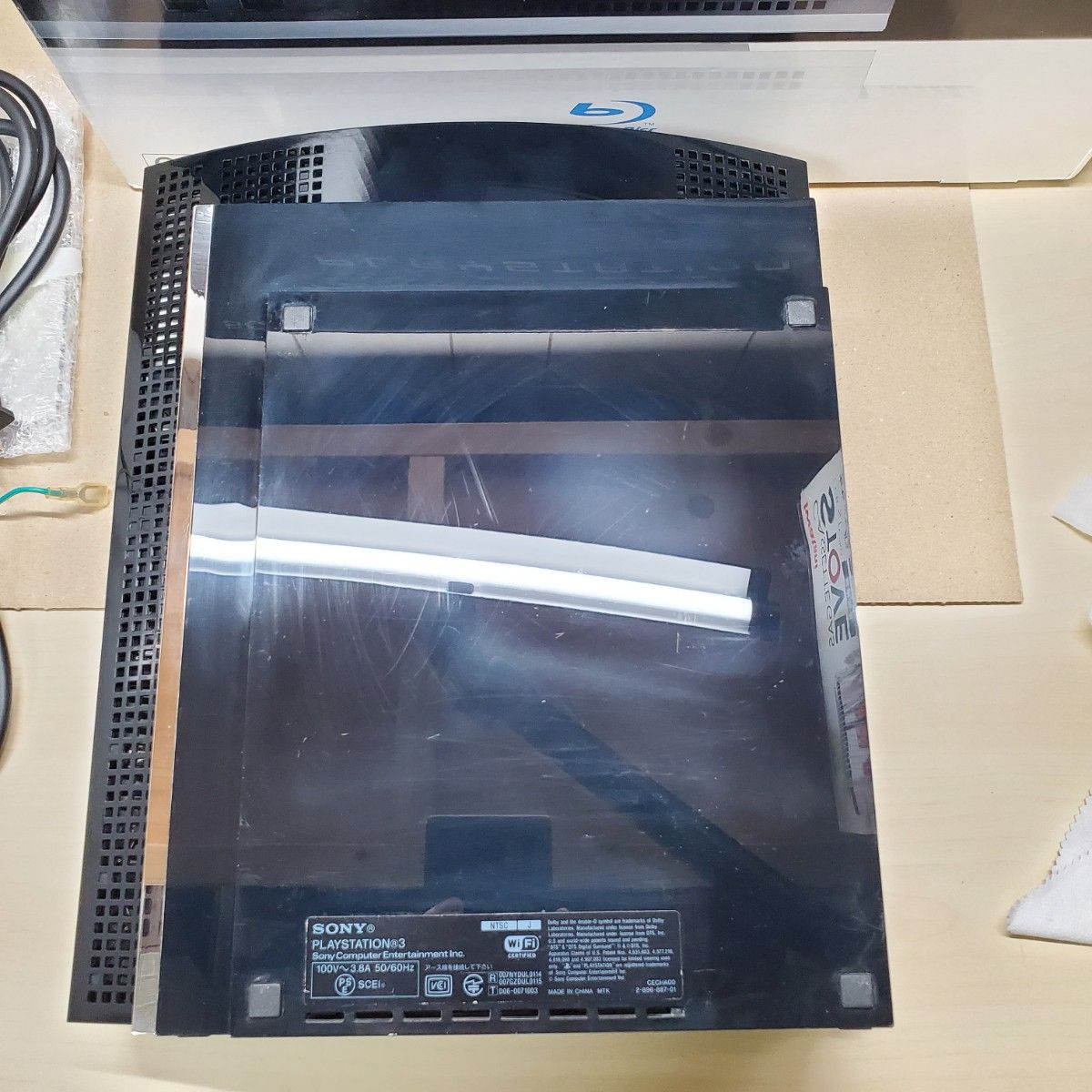 PS3 プレイステーション3 本体 PS1/2/3動作OK 初期型 CECHA00 PS3 プレイステーション3 本体 PS1/2/3動作OK 初期型 CECHA00