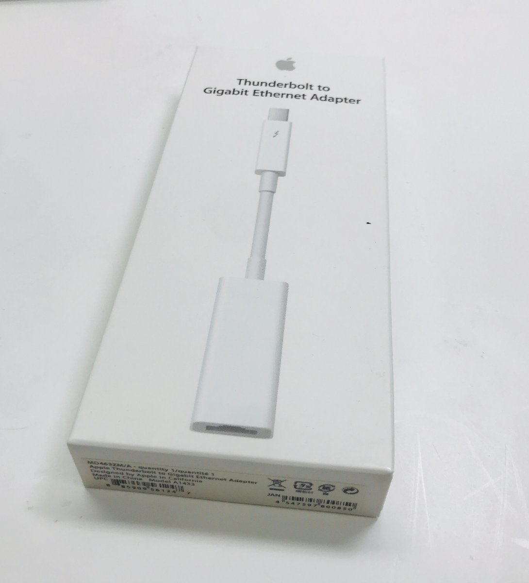 中古美品 Apple アップル純正 Thunderbolt to Gigabit Ethernet Adapter MD463ZM/A ギガビット A1433 の画像1