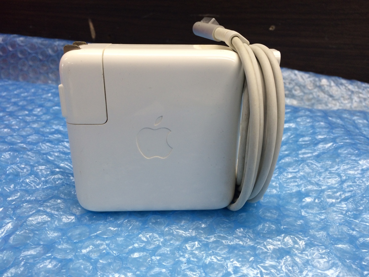純正品 Apple MacBook Pro用 60W ACアダプタ MagSafe L型 A1344_画像1