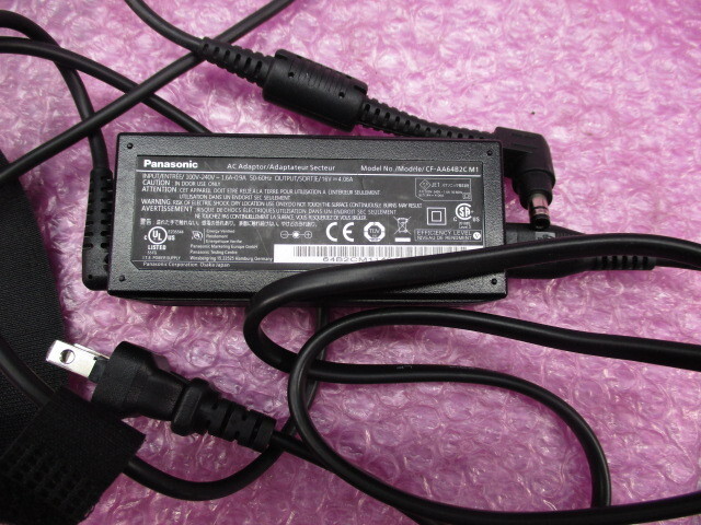 Panasonic ACアダプタ CF-AA64B2C M1 16V=4.06A 動作確認済み_画像1