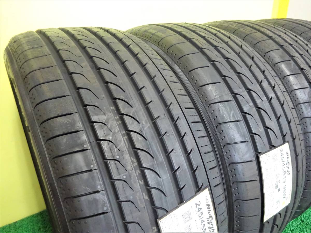 11060 新品 4本 245/45R19 98W ヨコハマ ブルーアース RV-02 RV02 在庫処分 アウトレット BluEarth 245 45 19 245-45-19 245/45/19の画像3