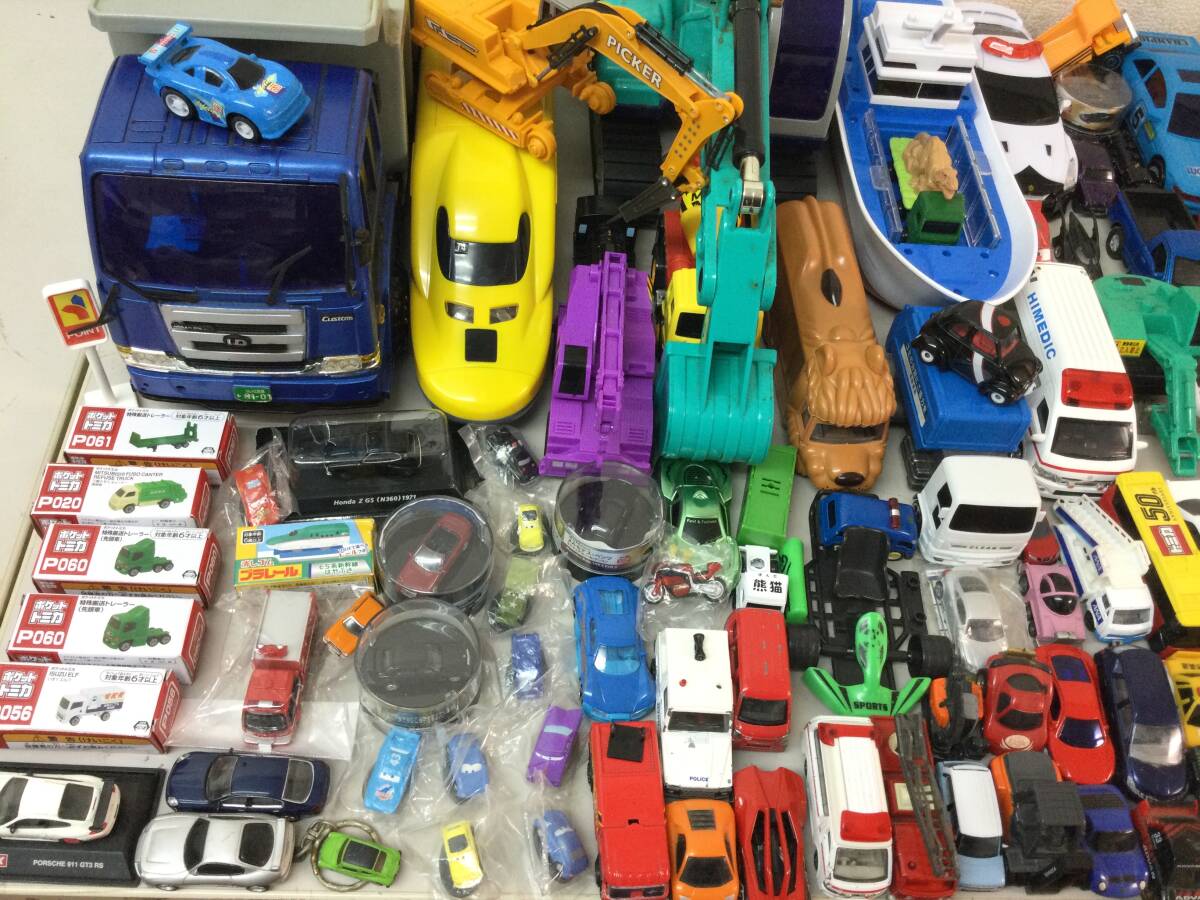 のりもの 玩具 おもちゃ ミニカー まとめ セット TOMICA トミカ カーズ トーマス WILLY ロンドンバス 等 パトカー 工事車両 プルバック 他 _画像6