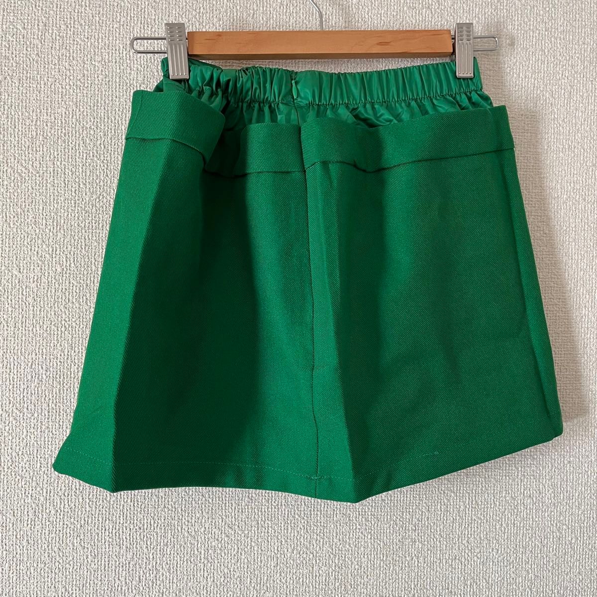 キュロット　パンツ　緑　ウェスト調節ゴム付き　XSサイズ　SHIEN  スカート ゴルフウェア