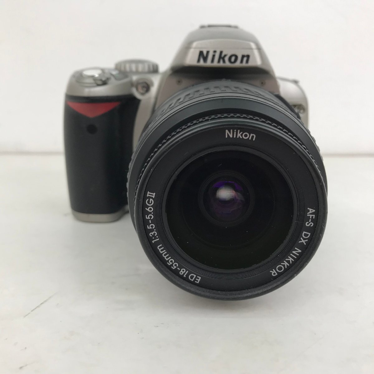 【現状品】Nikon ニコン D40 デジタル一眼レフカメラ NIKKOR AF-S 18-55pmm 動作品　【家電-300】_画像2