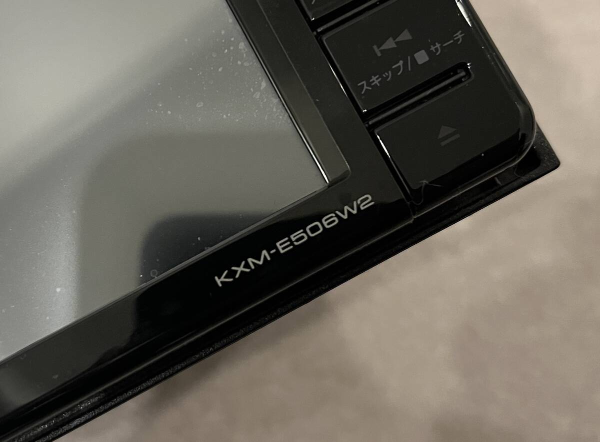 スズキ 純正 KENWOOD KXM E506W2 SD ナビ 2022年製 初期化済 の画像3