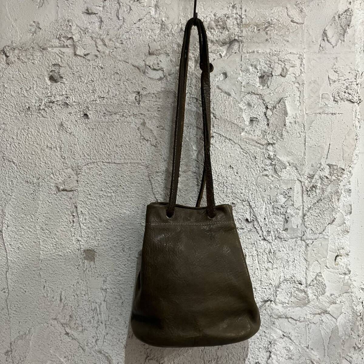 美品 GUIDI BK1 Small Bucket Bag グイディ ショルダーバッグ_画像1