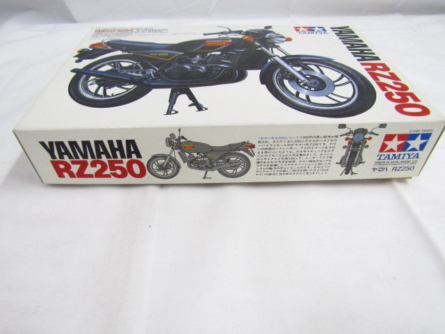 未組立 タミヤ ヤマハ RZ250 1/12オートバイシリーズNo.2 ■4328_画像2