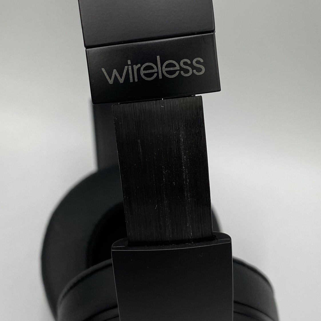 ko0320/13/52 1円～ 動作確認 Beats Solo3 Wireless ワイヤレスヘッドホン The Beats Icon Collection マットブラック A1796_画像10