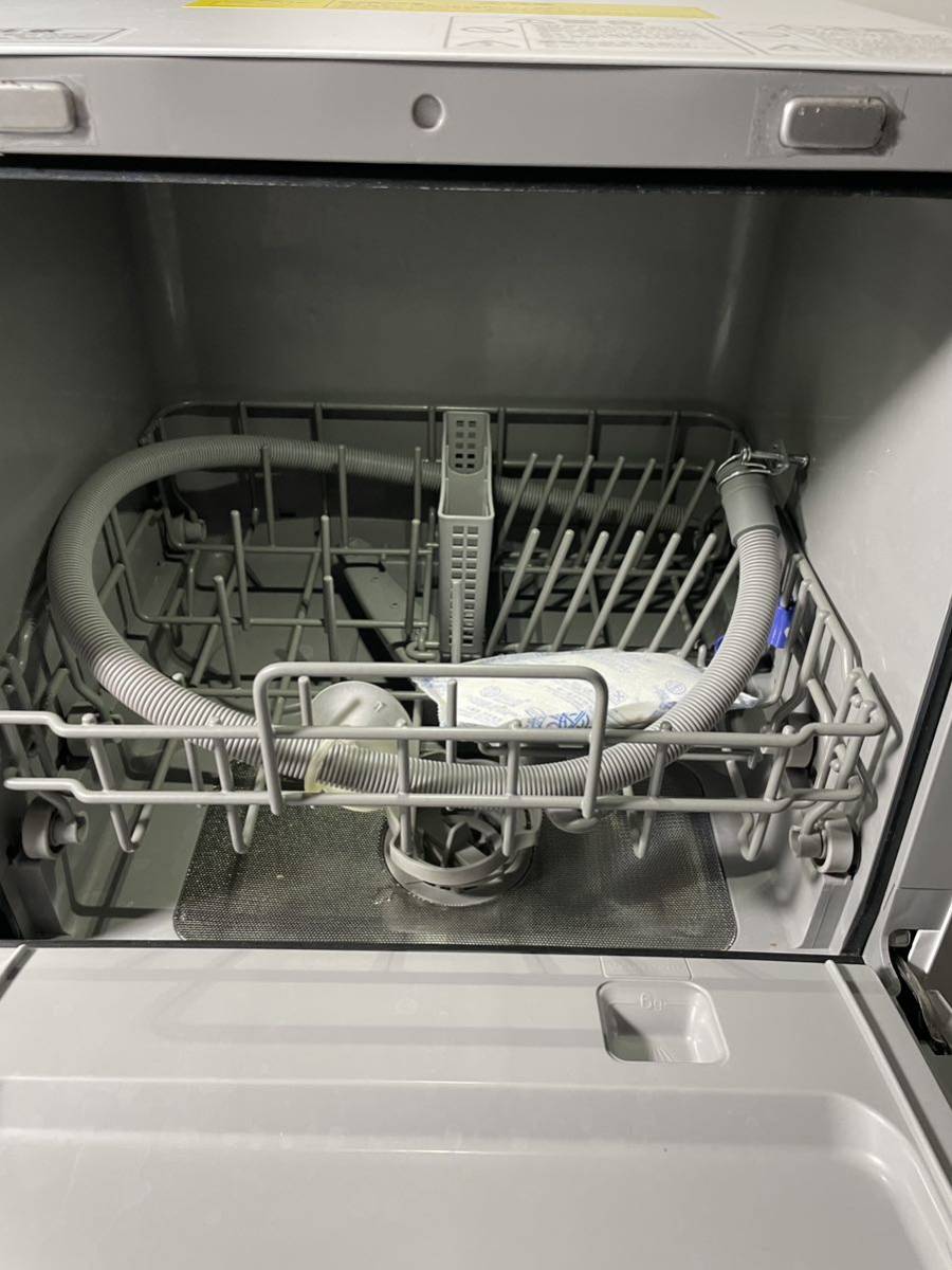 アイリスオーヤマ ISHT-5000-W 食洗機 食器洗い乾燥機 2020年製 工事不要 コンパクト 上下ノズル洗浄 ホワイト _画像4